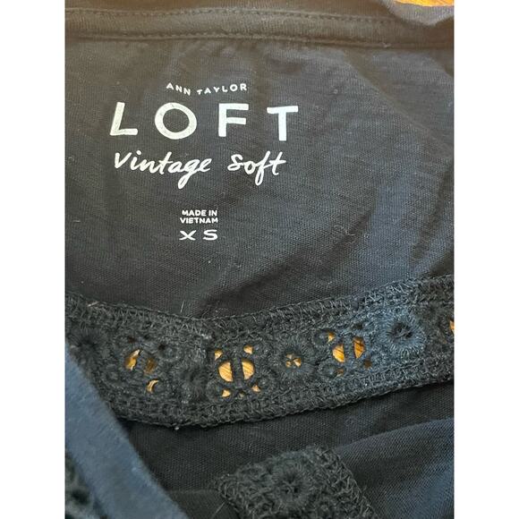 Ann Taylor LOFT black tank with crochet inserts XS 100% Cotton - Picture 6 of 10